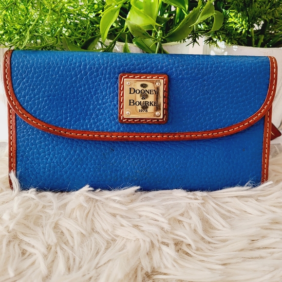 Dooney & Bourke Bags Dooney Bourke Wallet Poshmark